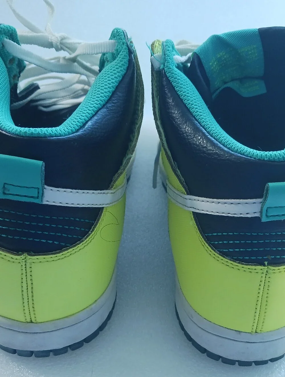 Nike kids high